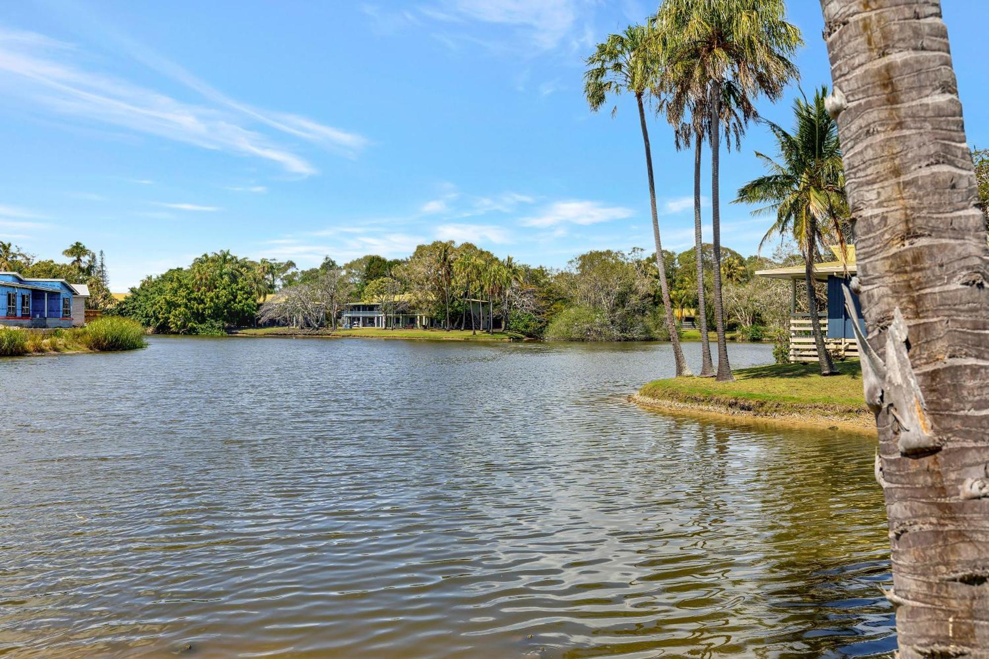 Sanctuary Lakes Fauna Retreat Urangan Exterior foto