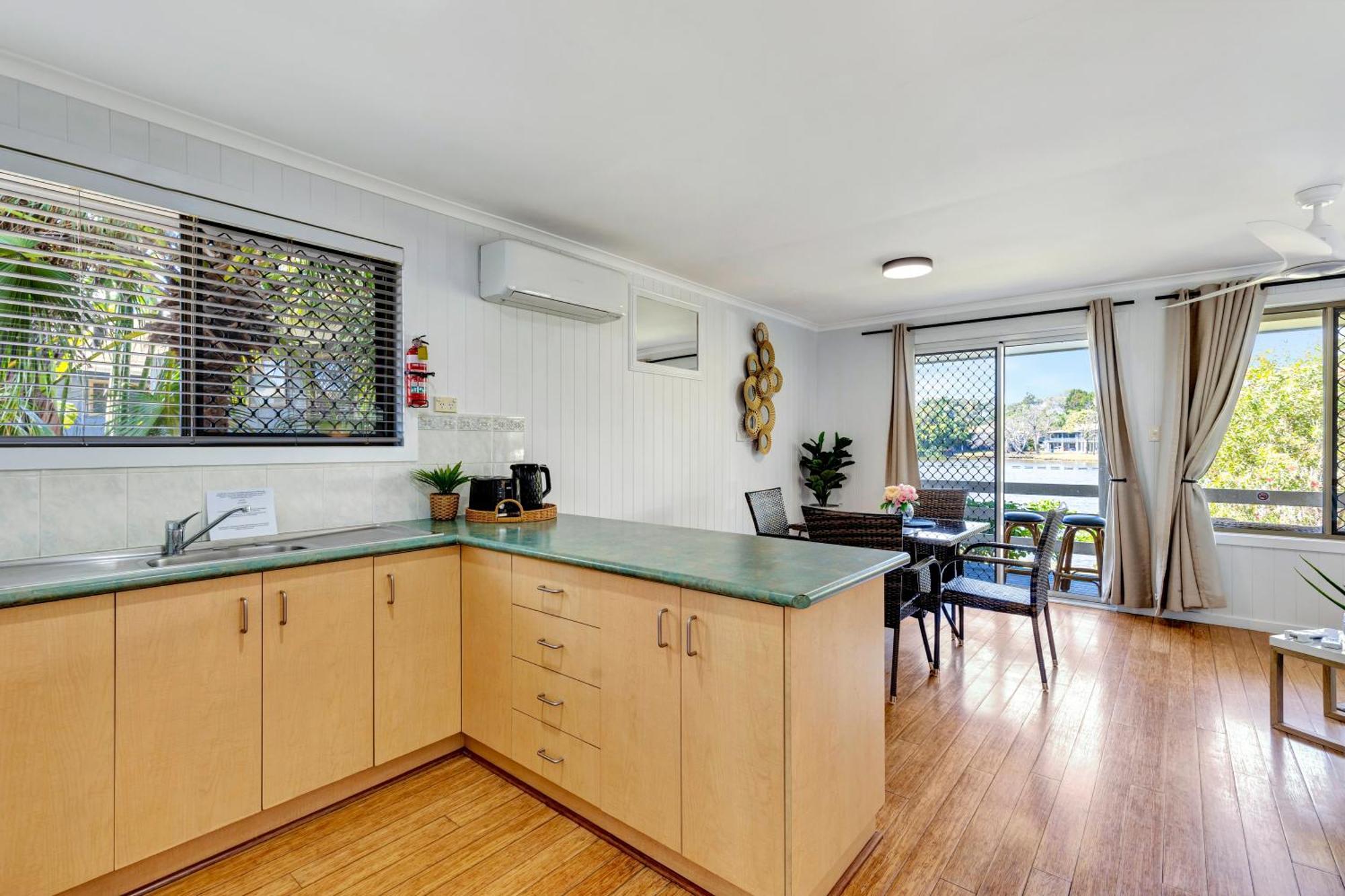 Sanctuary Lakes Fauna Retreat Urangan Exterior foto